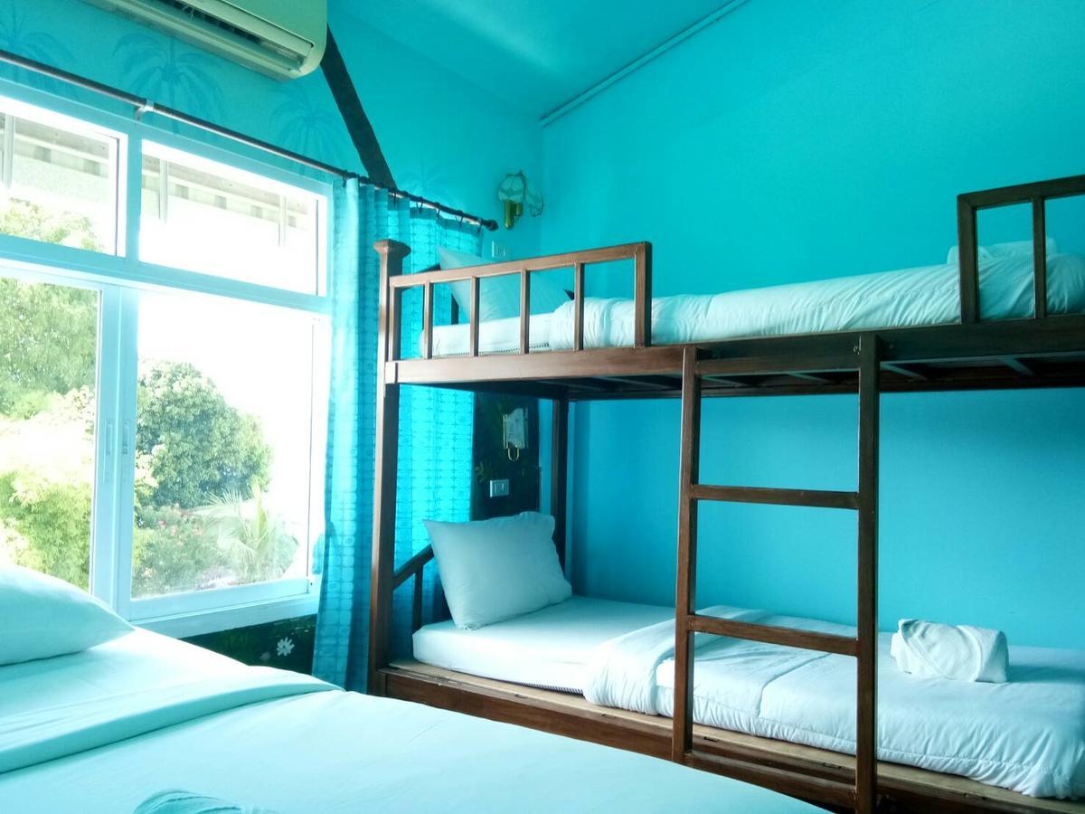 The Corner Transit Hostel Ko Samui Exterior foto